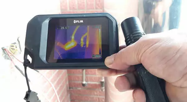 屏東市天花板漏水抓漏-儀器抓漏